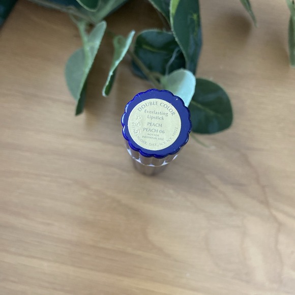 RARE NEW Estée Lauder PEACH PEACH 06 Double Color Everlasting Lipstick Full Size - Picture 3 of 6